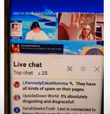cropped live chat screenshot