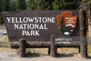 Yellowstone national park sign.