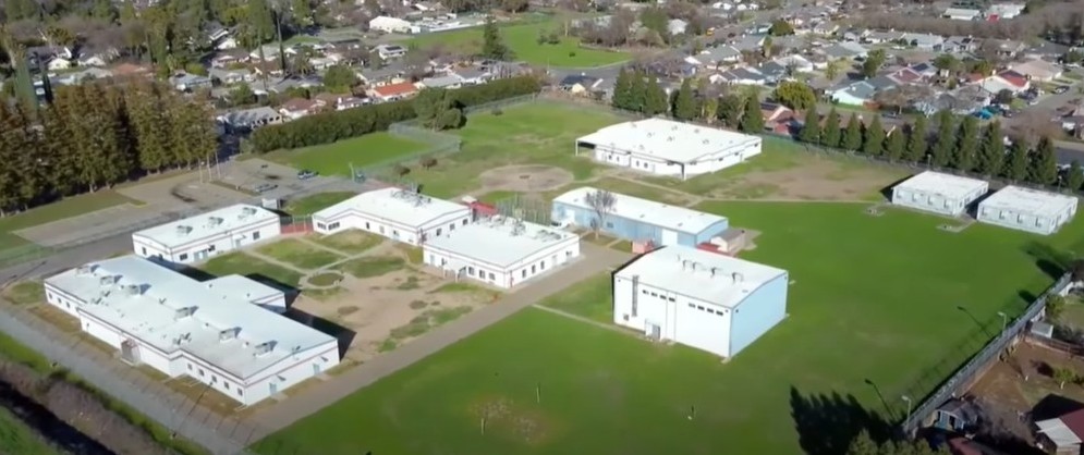 WOMEN'S PRISON